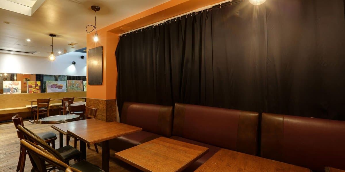 Réserver Quelques Tables