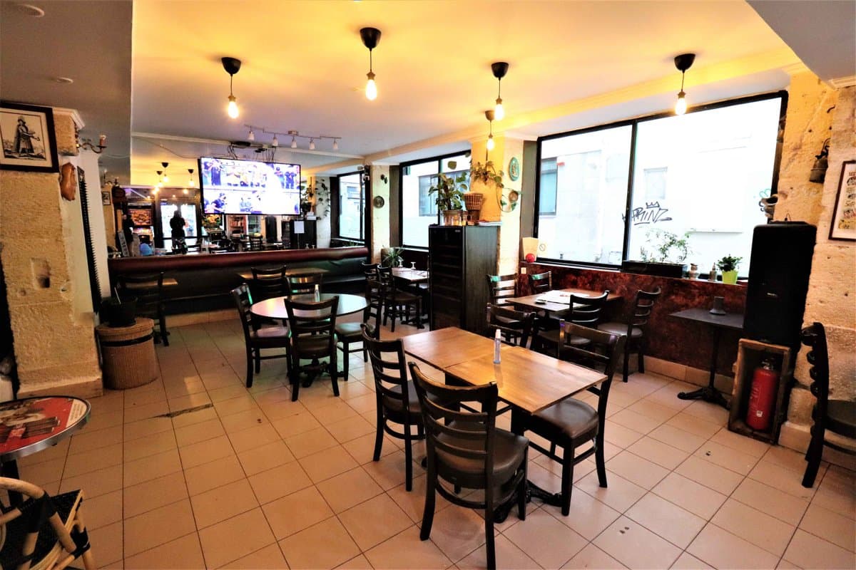 Réserver Quelques Tables