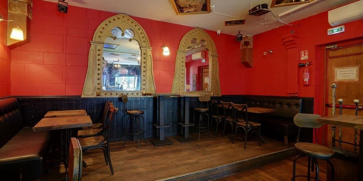 Réserver Quelques Tables