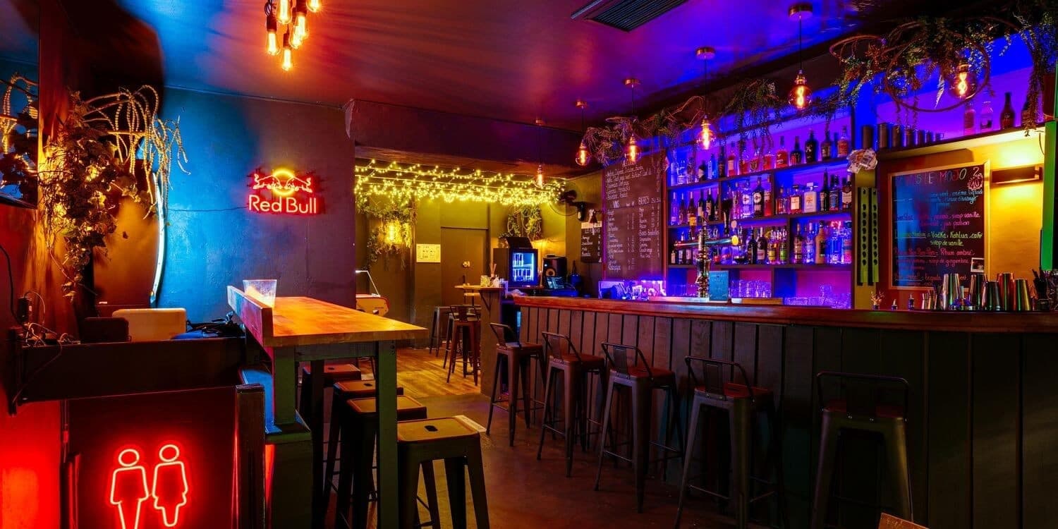 MOJO BAR