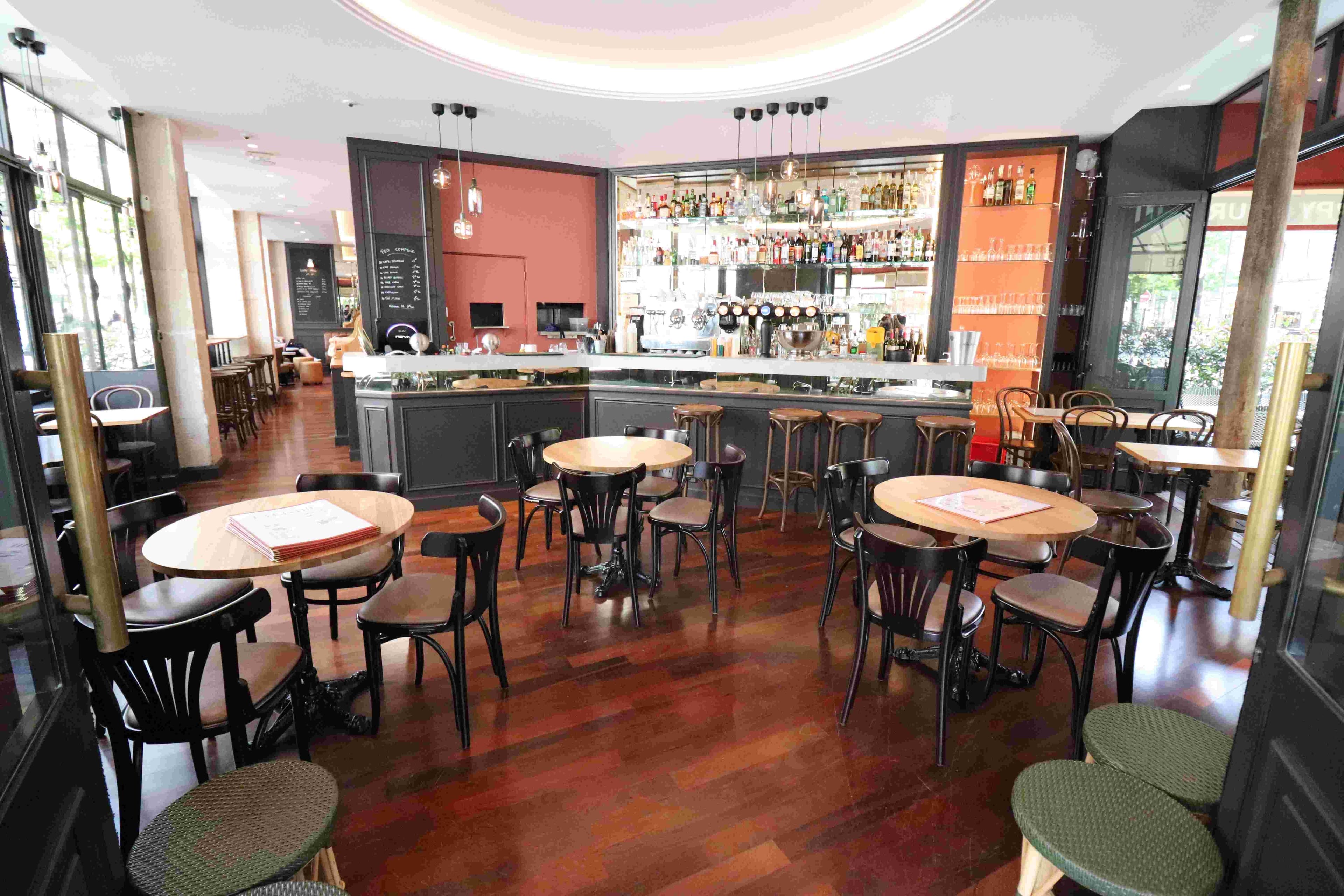 L'Attirail Café