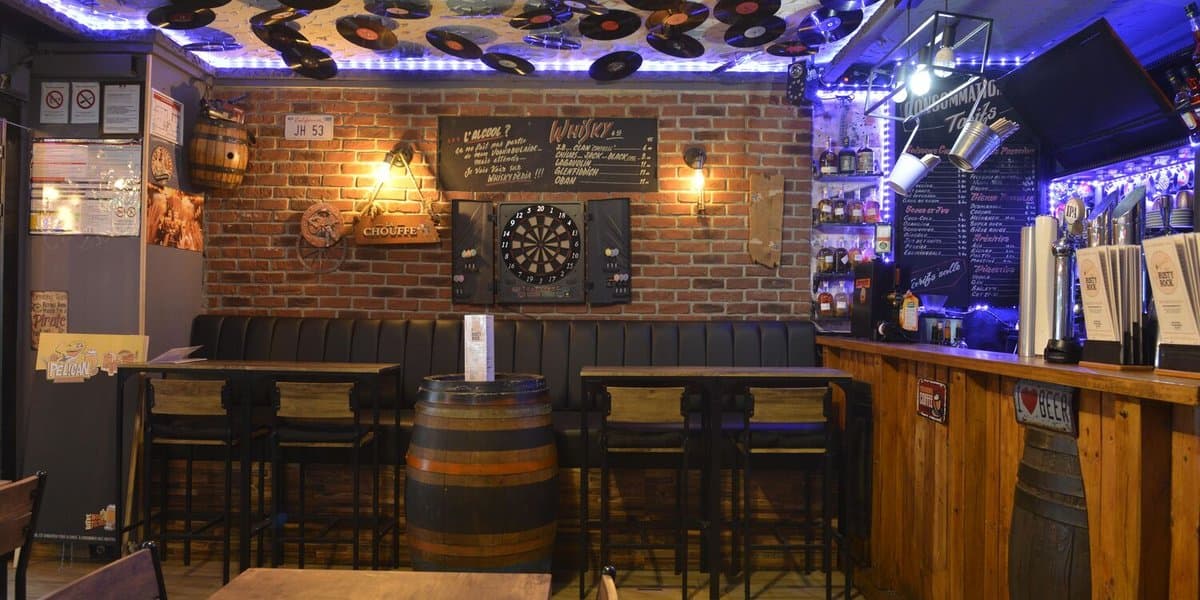 Le Rusty Rock Bar