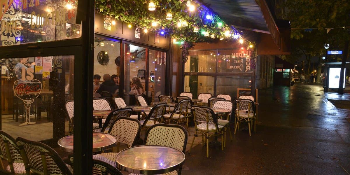 Le Rusty Rock Bar
