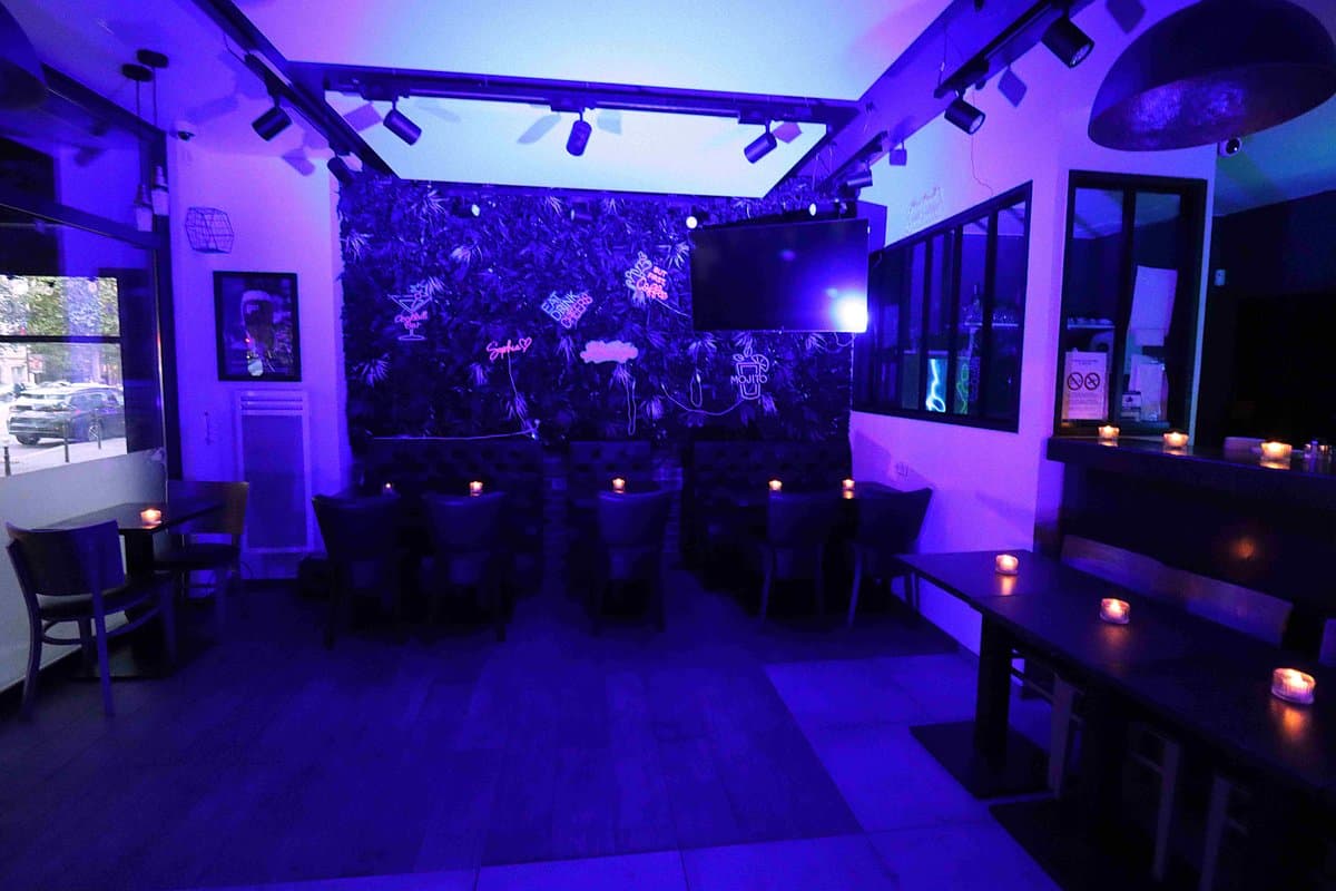Sophia Lounge
