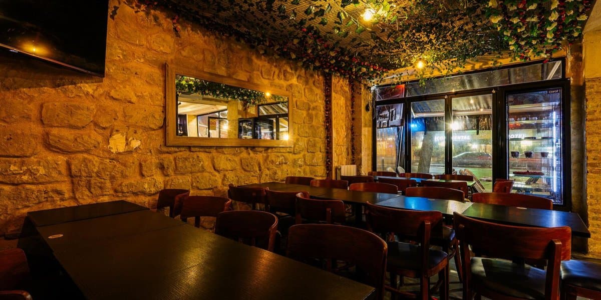 Bon Ami Bar