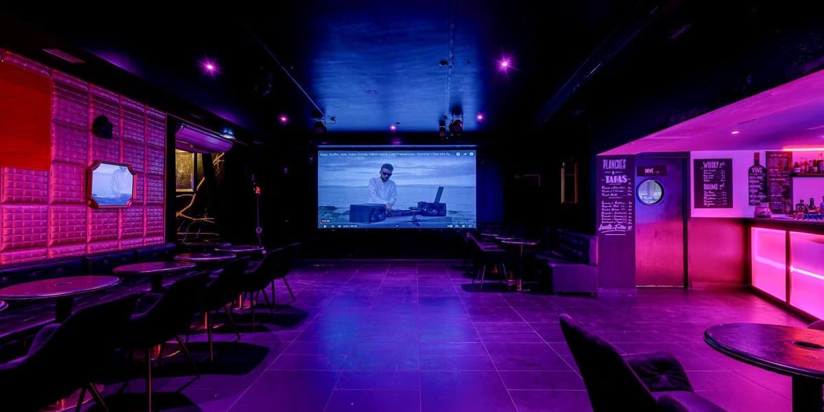 Le Ruch Bar