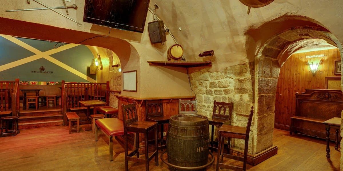The Highlander Pub