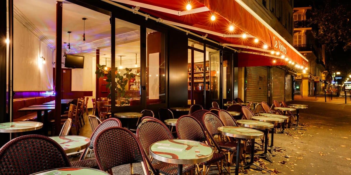 Le Métro Bar