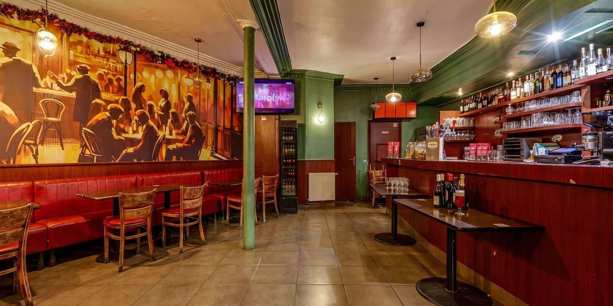 Le Métro Bar